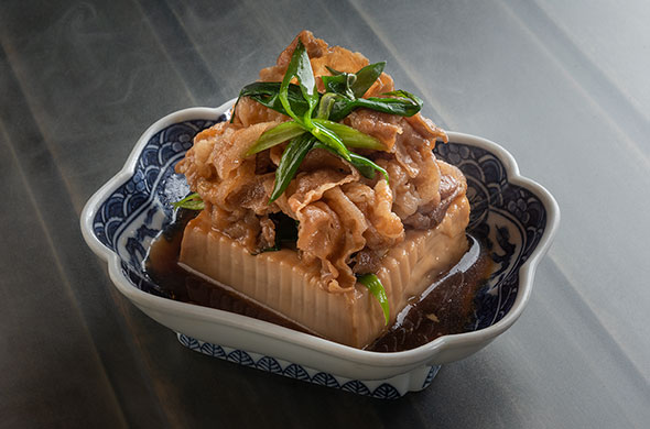麦皮つけ汁肉うどん写真
